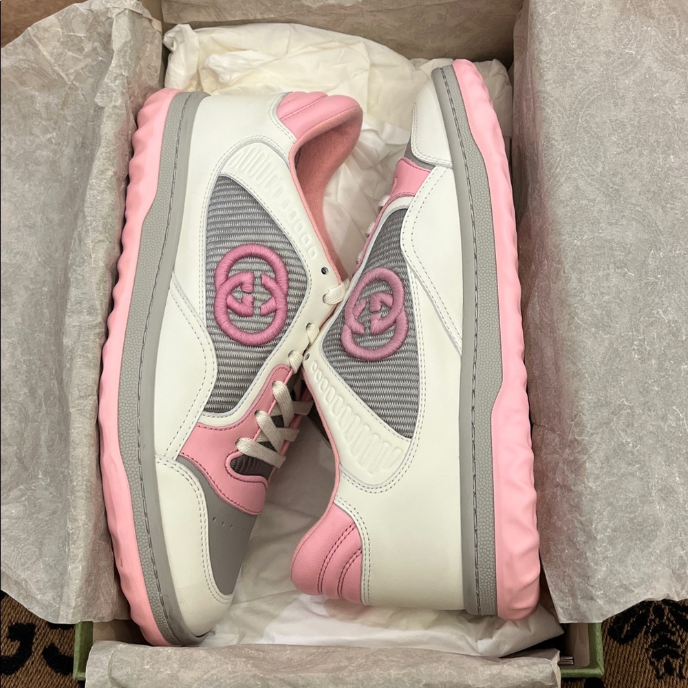 Gucci Pink and Gray Mac 80 Lace-Up Sneakers - Picture 10 of 11